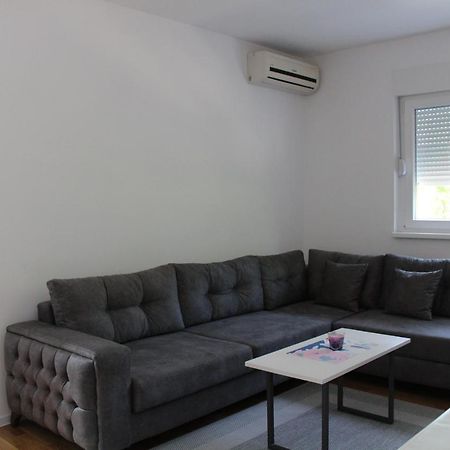 Vip Apartment ויסוקו מראה חיצוני תמונה